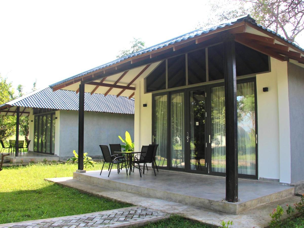Nivadoo Resort Sigirija Zewnętrze zdjęcie The hotel's rooms